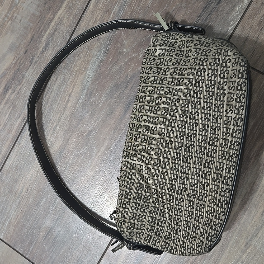 Small Franco Sarto purse with F S initials